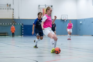 Bild 148 - F Loewinnen Hallen Cup